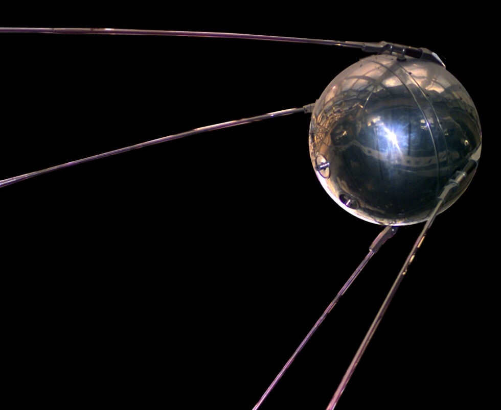 Sputnik, roger that 3, blogscart story, blogscart, space history, space story